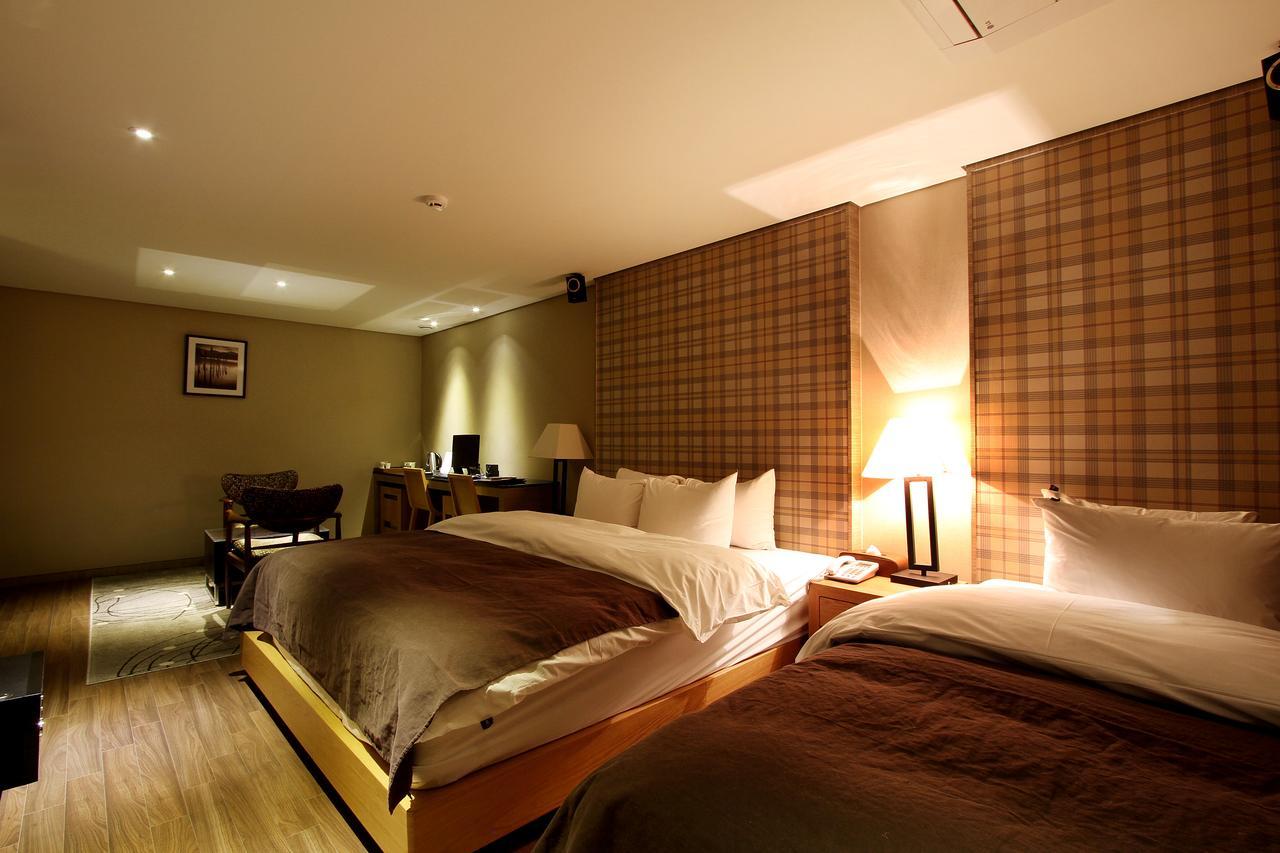 Uijeongbu Latree Hotel מראה חיצוני תמונה