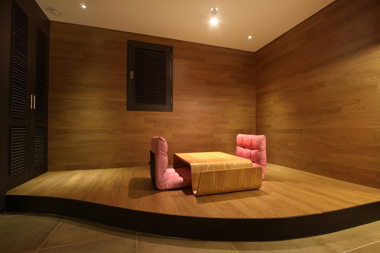 Uijeongbu Latree Hotel מראה חיצוני תמונה