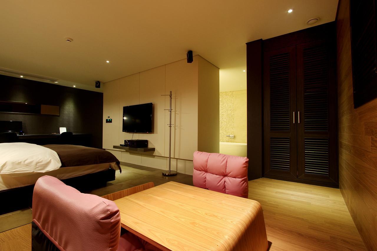 Uijeongbu Latree Hotel מראה חיצוני תמונה