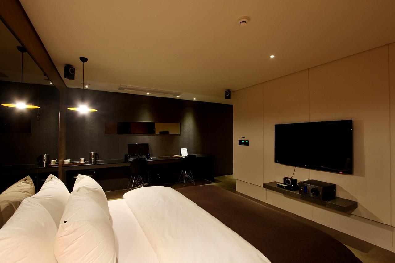 Uijeongbu Latree Hotel מראה חיצוני תמונה